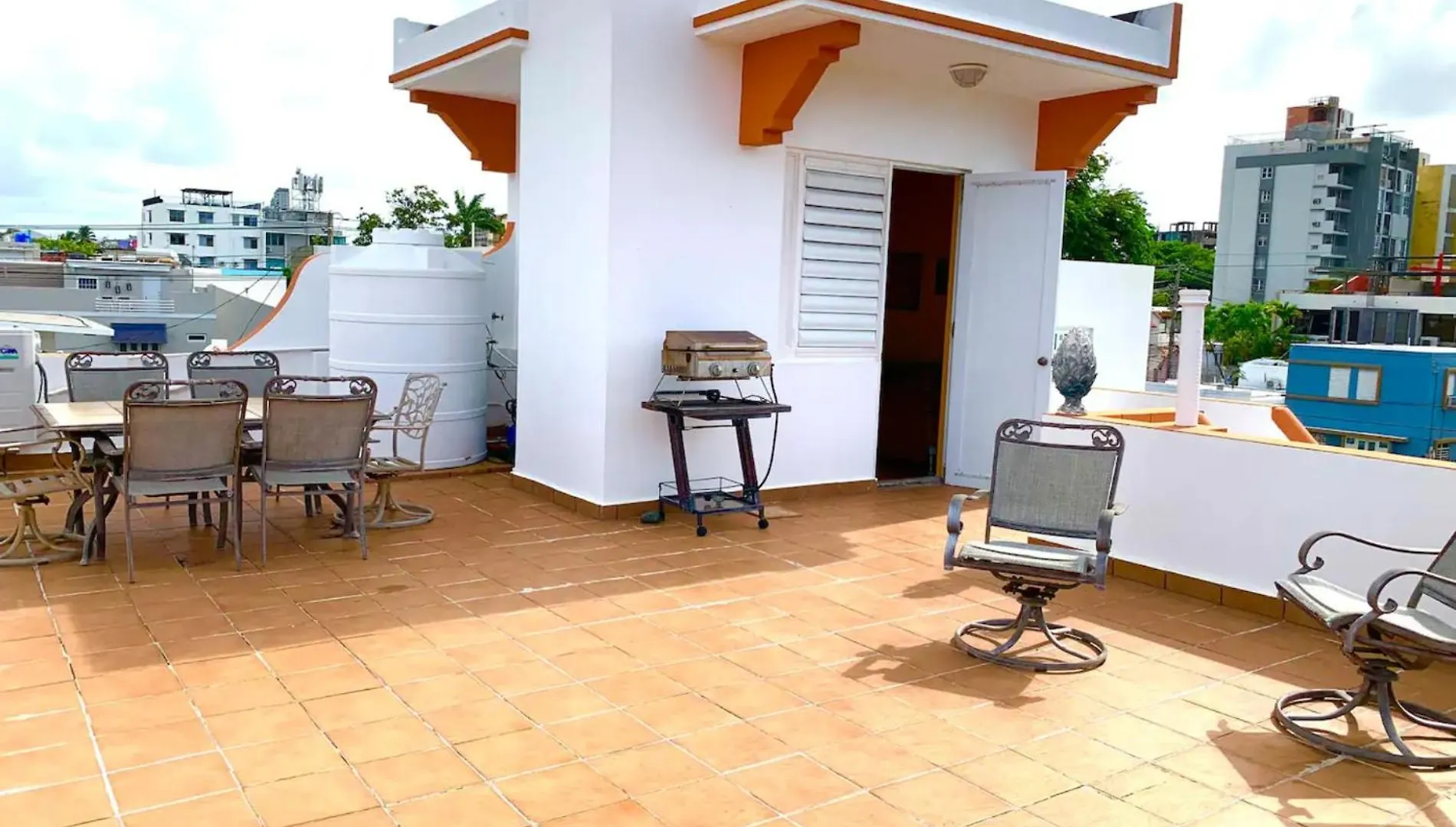 2Br W Private Roofdeck, Steps To Sand! Gen Ac - 20 Up San Juan