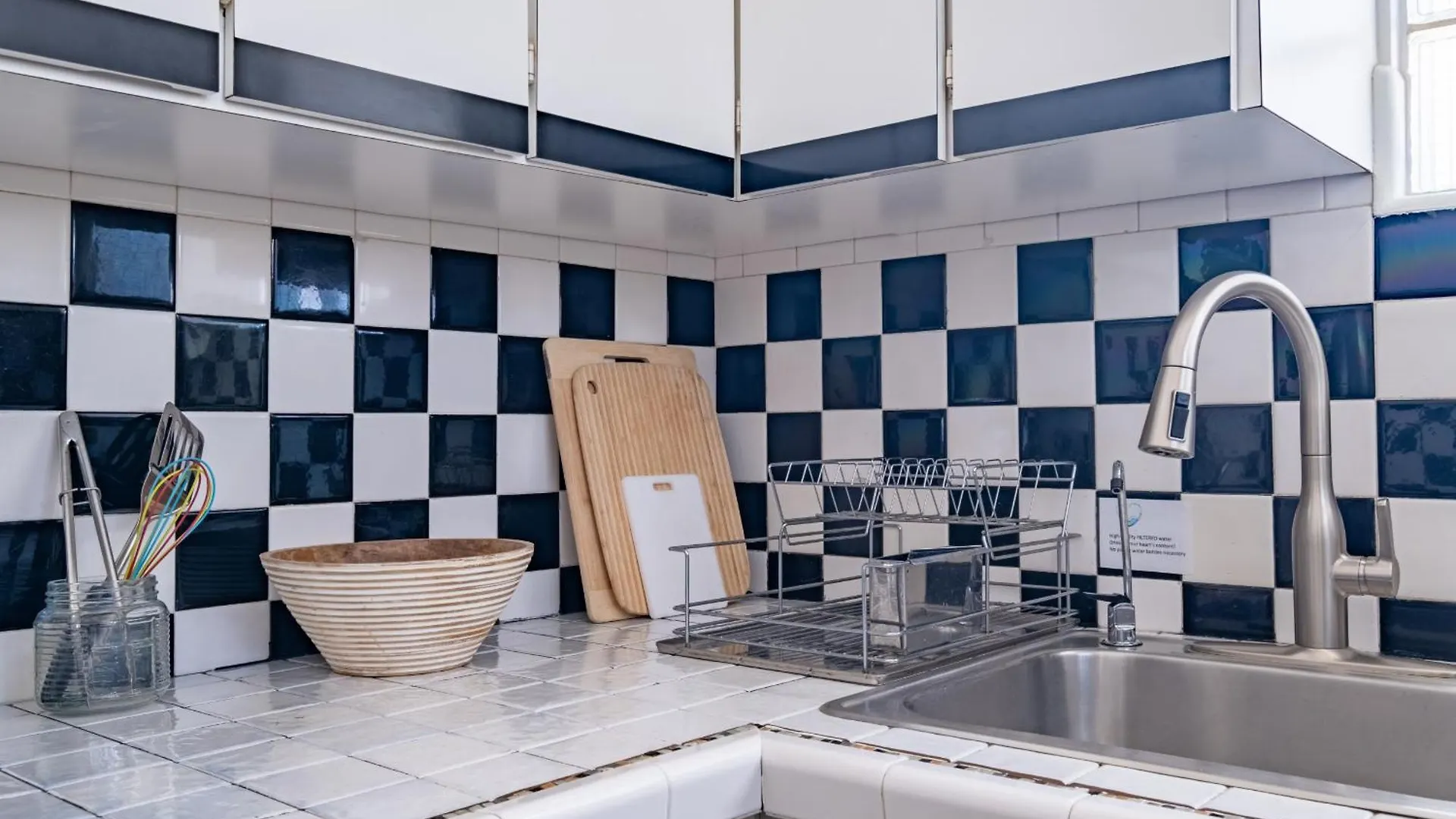 Apartment 2Br W Private Roofdeck, Steps To Sand! Gen Ac - 20 Up San Juan Puerto Rico